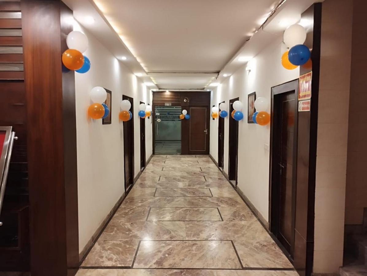 Hotel Tara Palace By Goyal Hoteliers Agra  Esterno foto