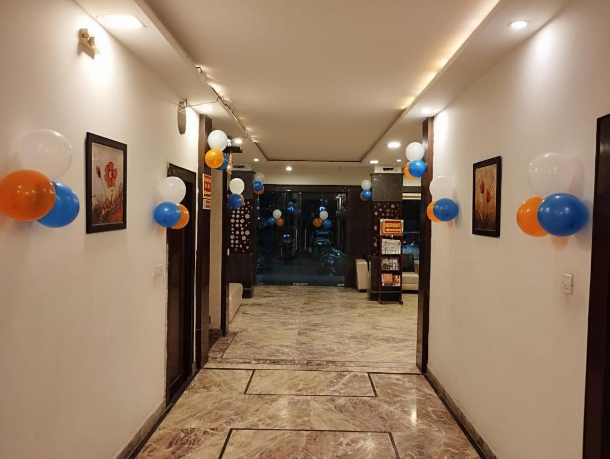Hotel Tara Palace By Goyal Hoteliers Agra  Esterno foto