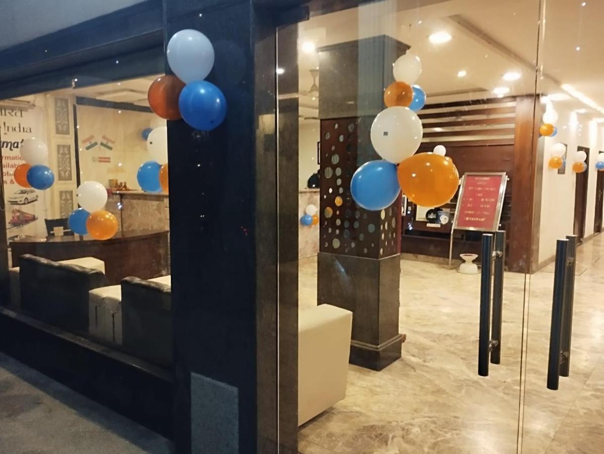 Hotel Tara Palace By Goyal Hoteliers Agra  Esterno foto