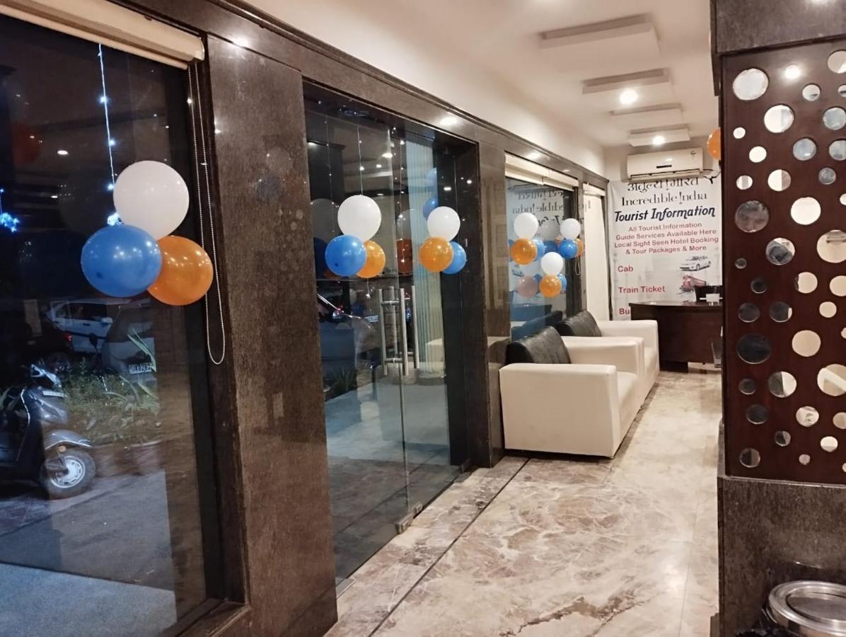Hotel Tara Palace By Goyal Hoteliers Agra  Esterno foto
